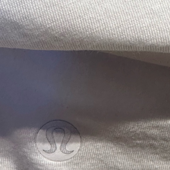 LIKE NEW - Lululemon - wrap around white stretchy shirt - XL (12-14) - Picture 4 of 4